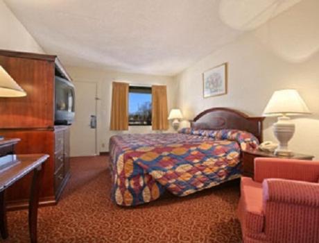 Park Hill Inn And Suites Oklahoma City Szoba fotó