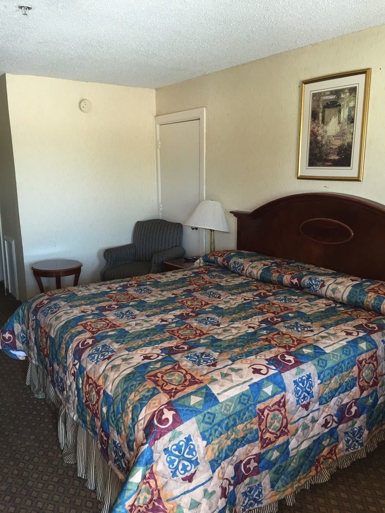 Park Hill Inn And Suites Oklahoma City Kültér fotó